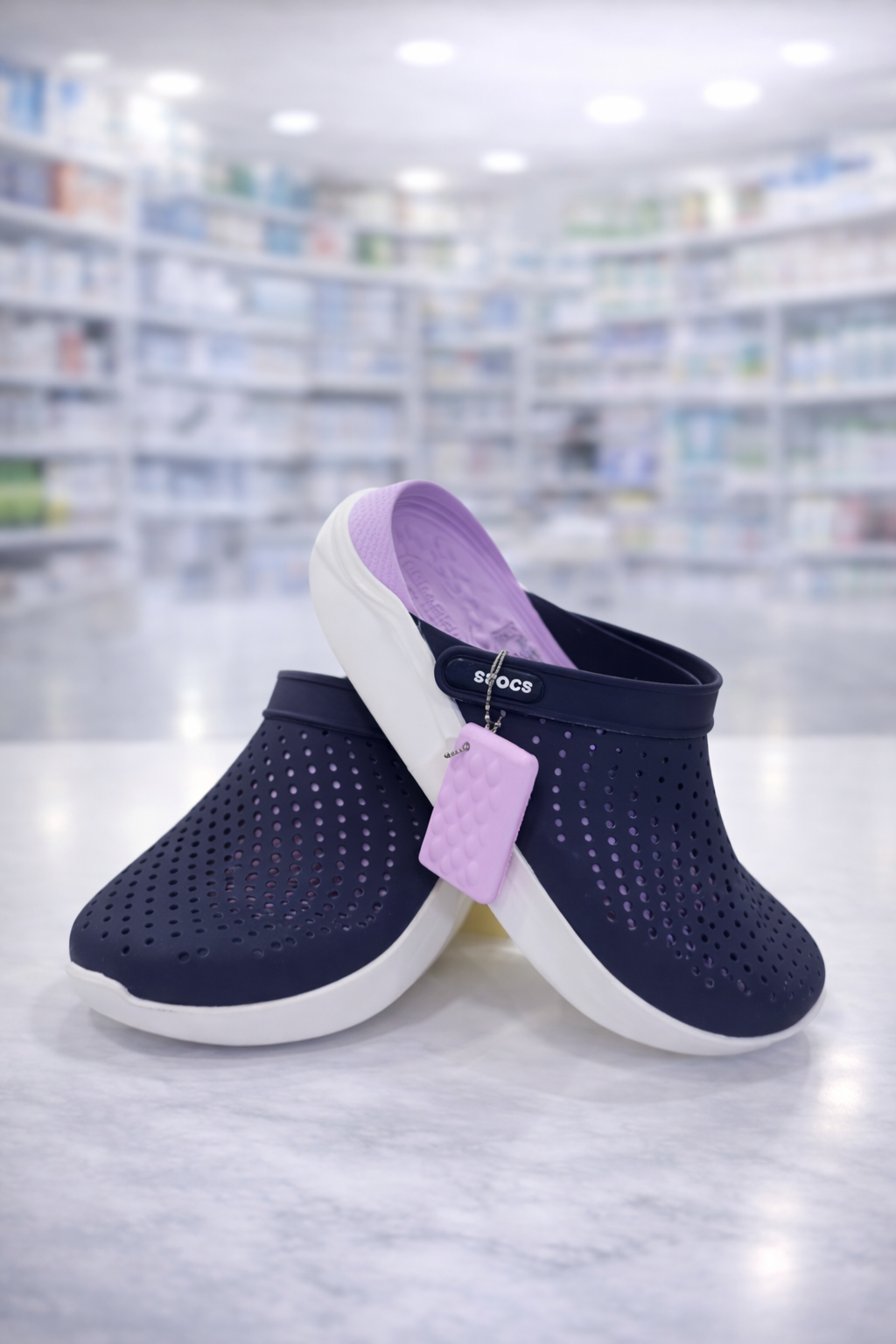 Sabots LiteRide Crocs – Confort Révolutionnaire & Style Urbain | صنادل كروكس – راحة فائقة وتصميم عصري أنيق